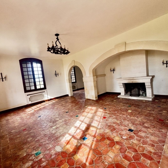  Annonces ARLES : Maison / Villa | BEAUCAIRE (30300) | 277 m2 | 565 000 &euro; 