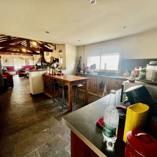  Annonces ARLES : Domaines / Propriétés | ARLES (13200) | 265 m2 | 399 000 &euro; 
