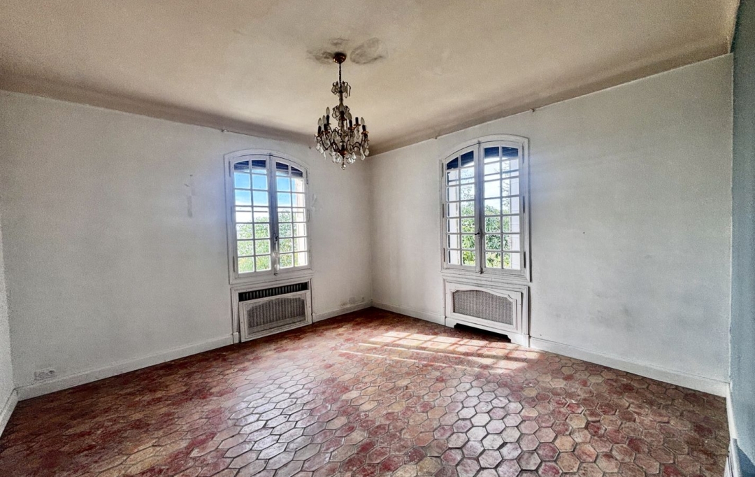 Annonces ARLES : Maison / Villa | BEAUCAIRE (30300) | 277 m2 | 565 000 &euro; 