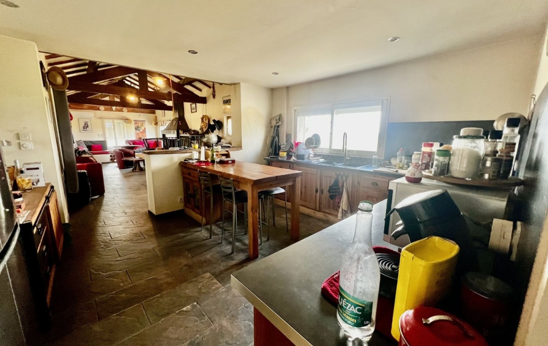 Annonces ARLES : Domaines / Propriétés | ARLES (13200) | 265 m2 | 399 000 &euro; 